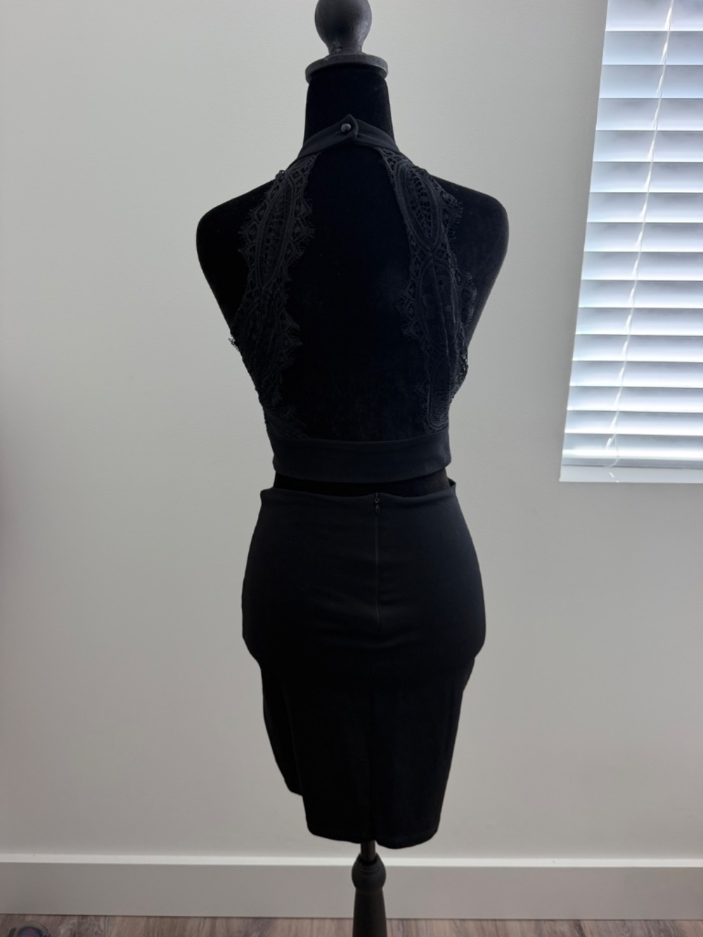 Lulus Chic My Interest Black Halter Lace-Back Two-Piece Set — Size S - Picture 4 of 5